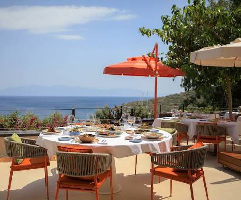 Mammandrau Restaurant Yalıçiftlik